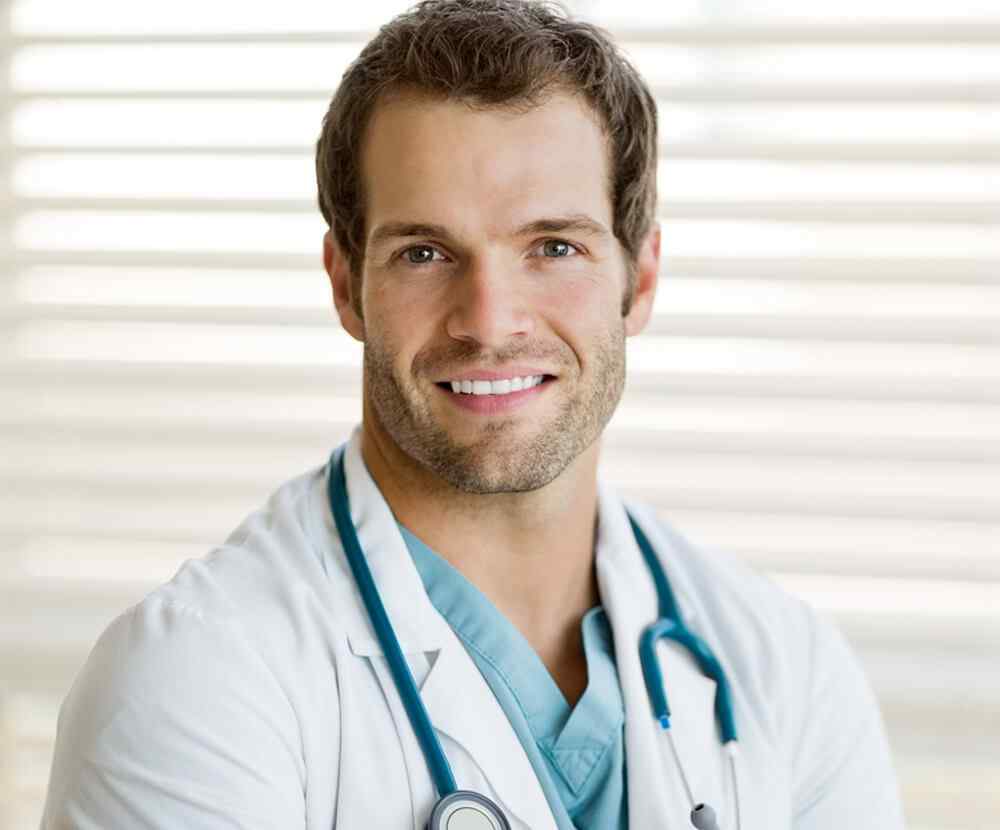 https://gastrosurgeondubai.com/wp-content/uploads/2019/02/team_03.jpg